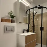 Apartment Mv & Garage - Self Check-in Timişoara