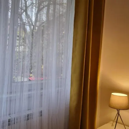 Apartmán Mv & Garage - Self Check-in