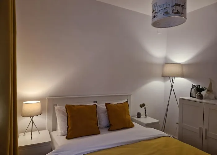 Mv & Garage - Self Check-in * Τιμισοάρα