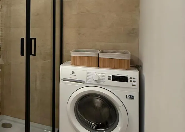 Mv & Garage - Self Check-in Apartament